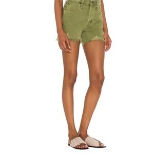 WE THE FREE Makai Cut Off Shorts in Olive Green - 29